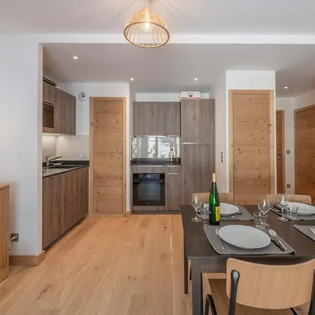 Cozy Au Centre De Avec Balcon - Fr-1-343-274 דירה